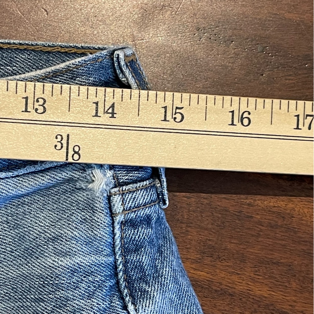 Levi’s 501 cutoff shorts 28 - Picture 6 of 7